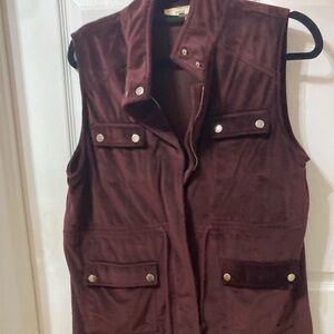Entro Burgundy Sleeveless Jacket